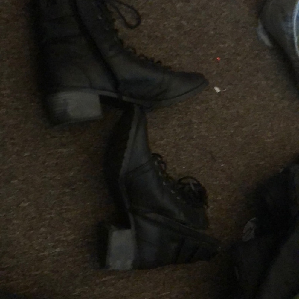 Brash MoHo black boots